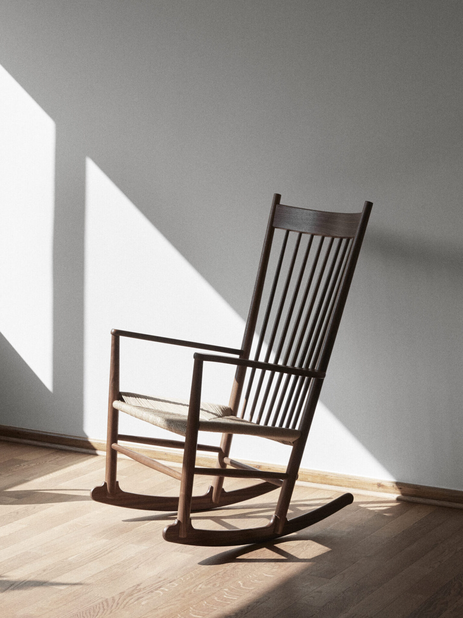 J16 Rocking Chair | Hans J. Wegner, 1944