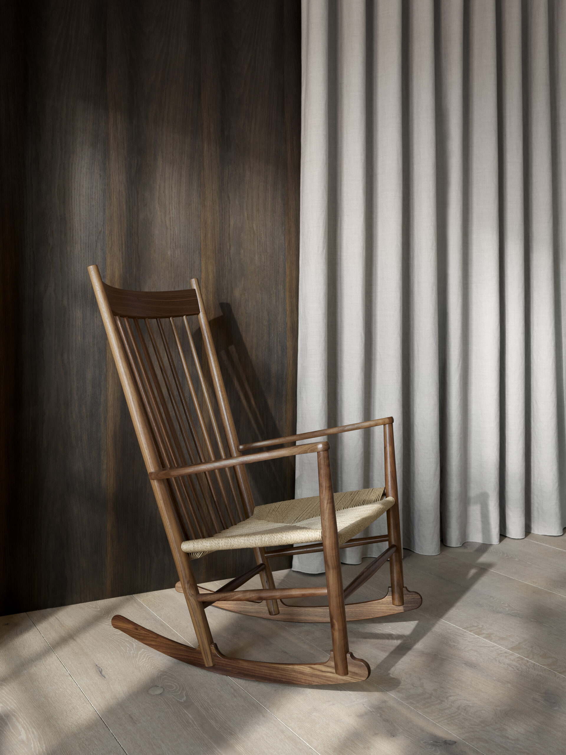 J16 Rocking Chair | Hans J. Wegner, 1944