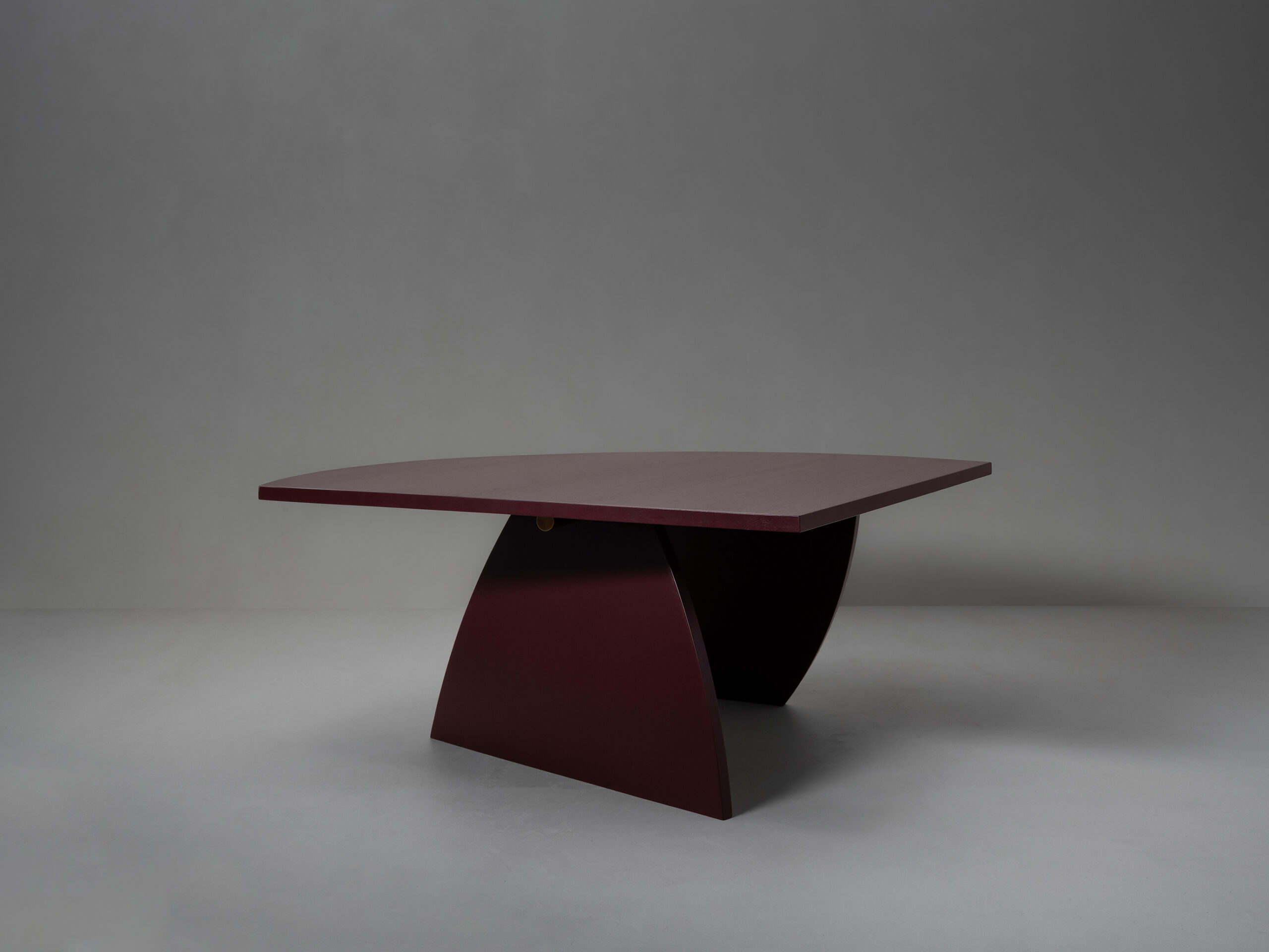 T-ELEMENTS Dining Table