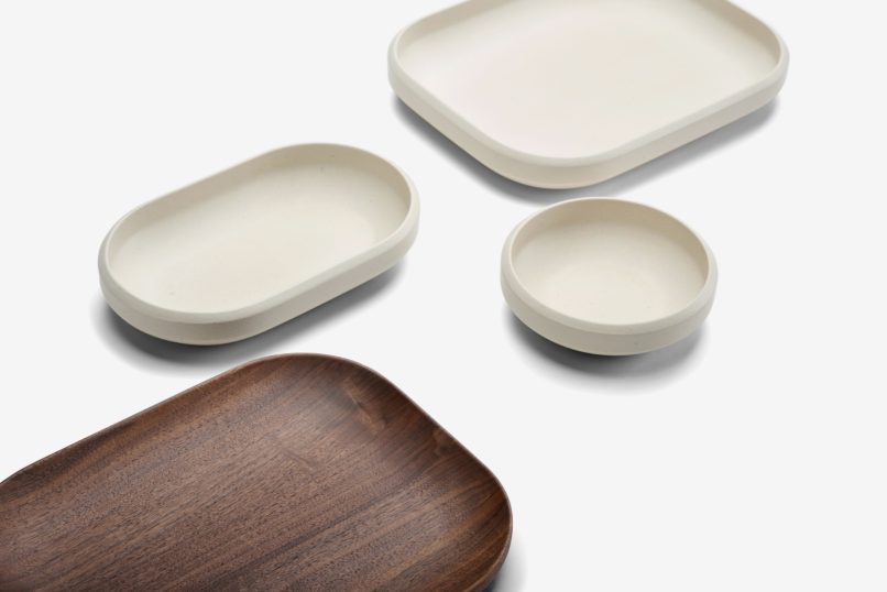 Ceramic bowl with walnut lid | John Pawson