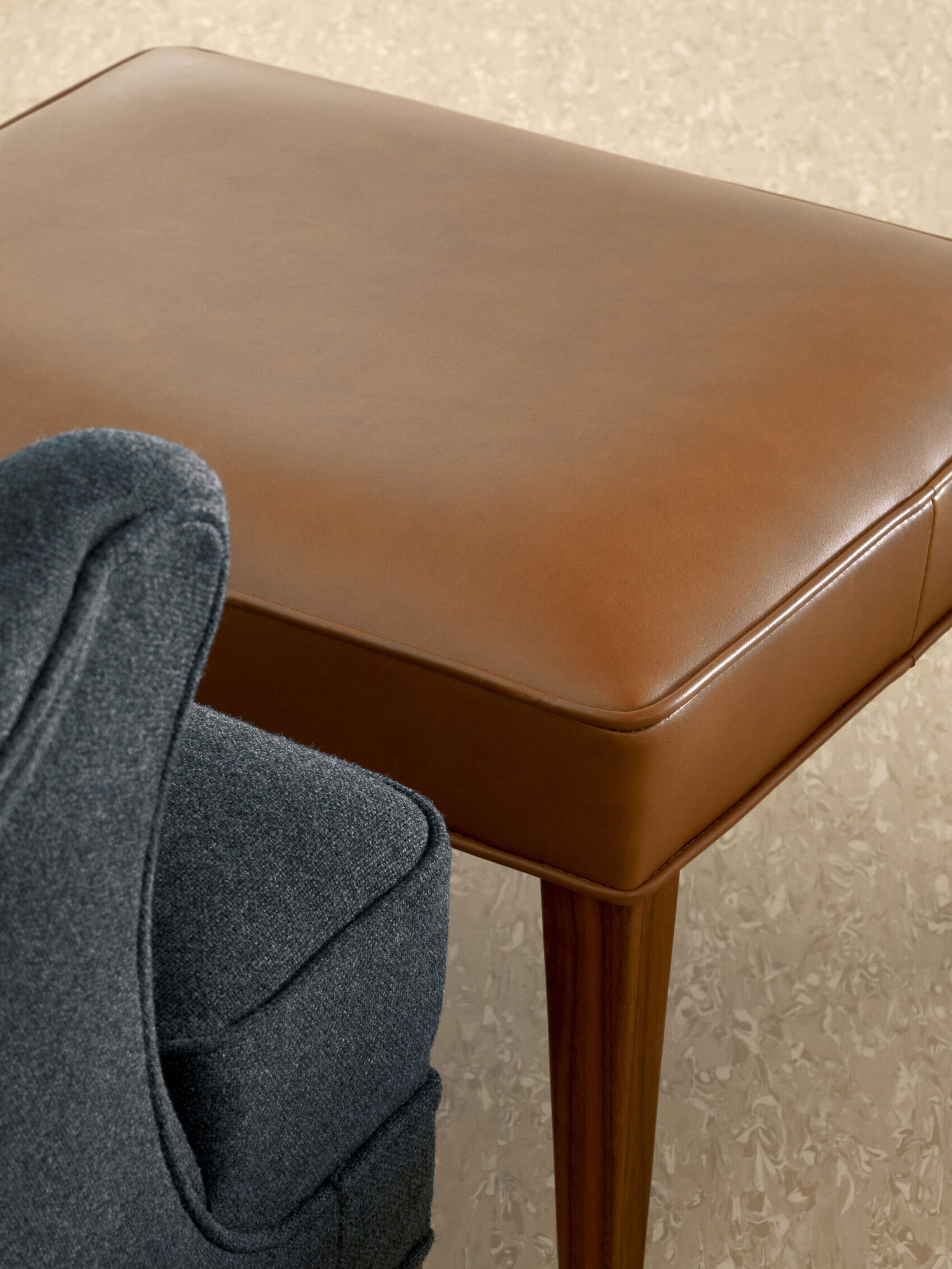 FH420 Heritage Footstool | Frits Henningsen | 1930