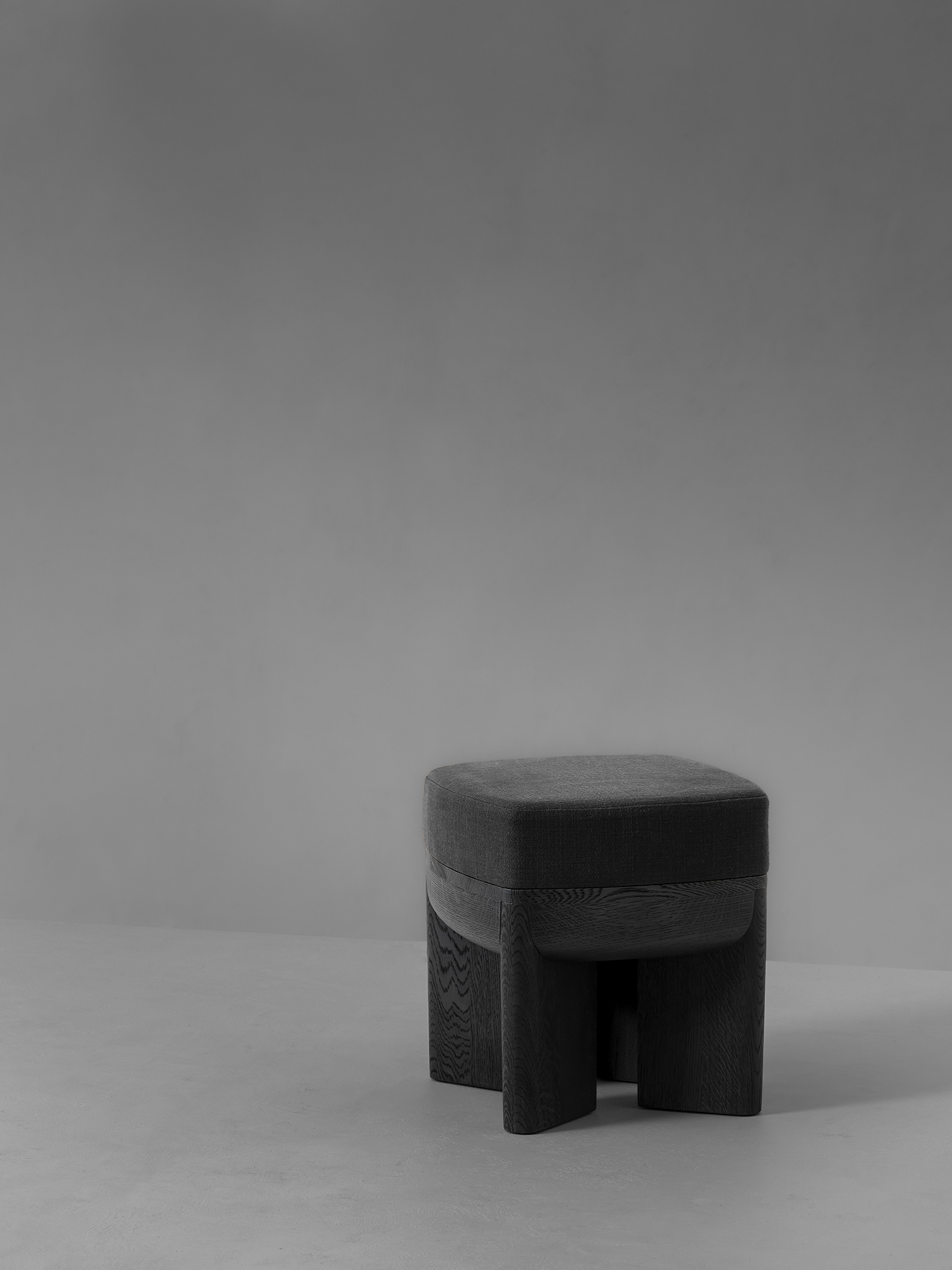 SYMBIOSIS Stool