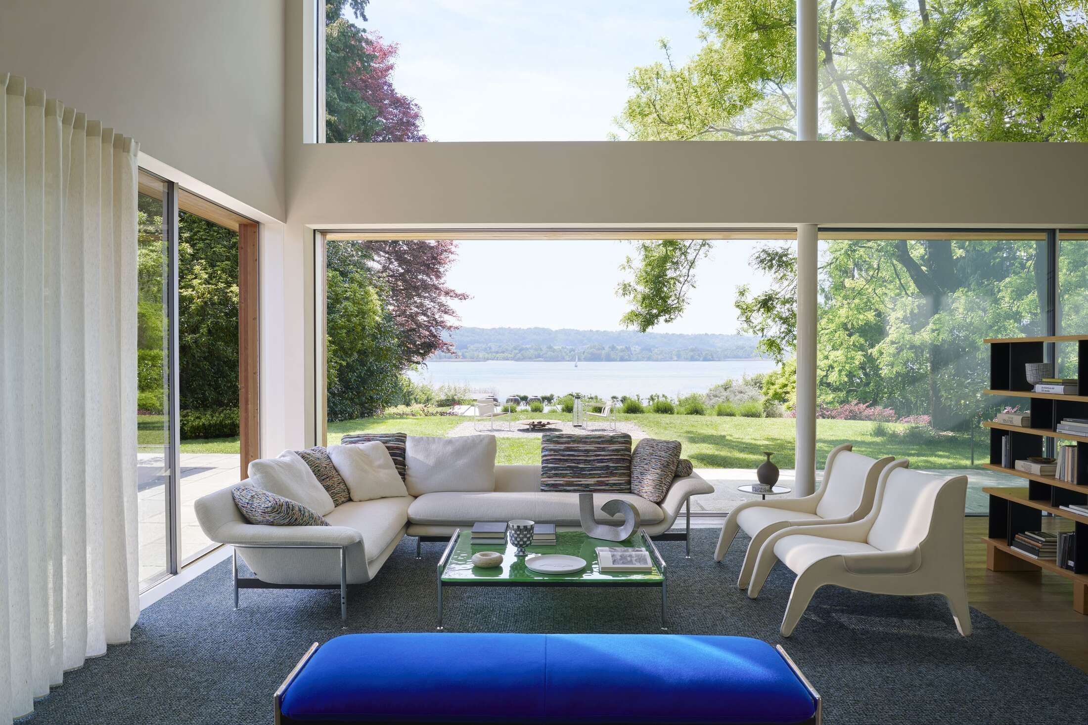 Esosoft Sofa | A. Citterio | 2022