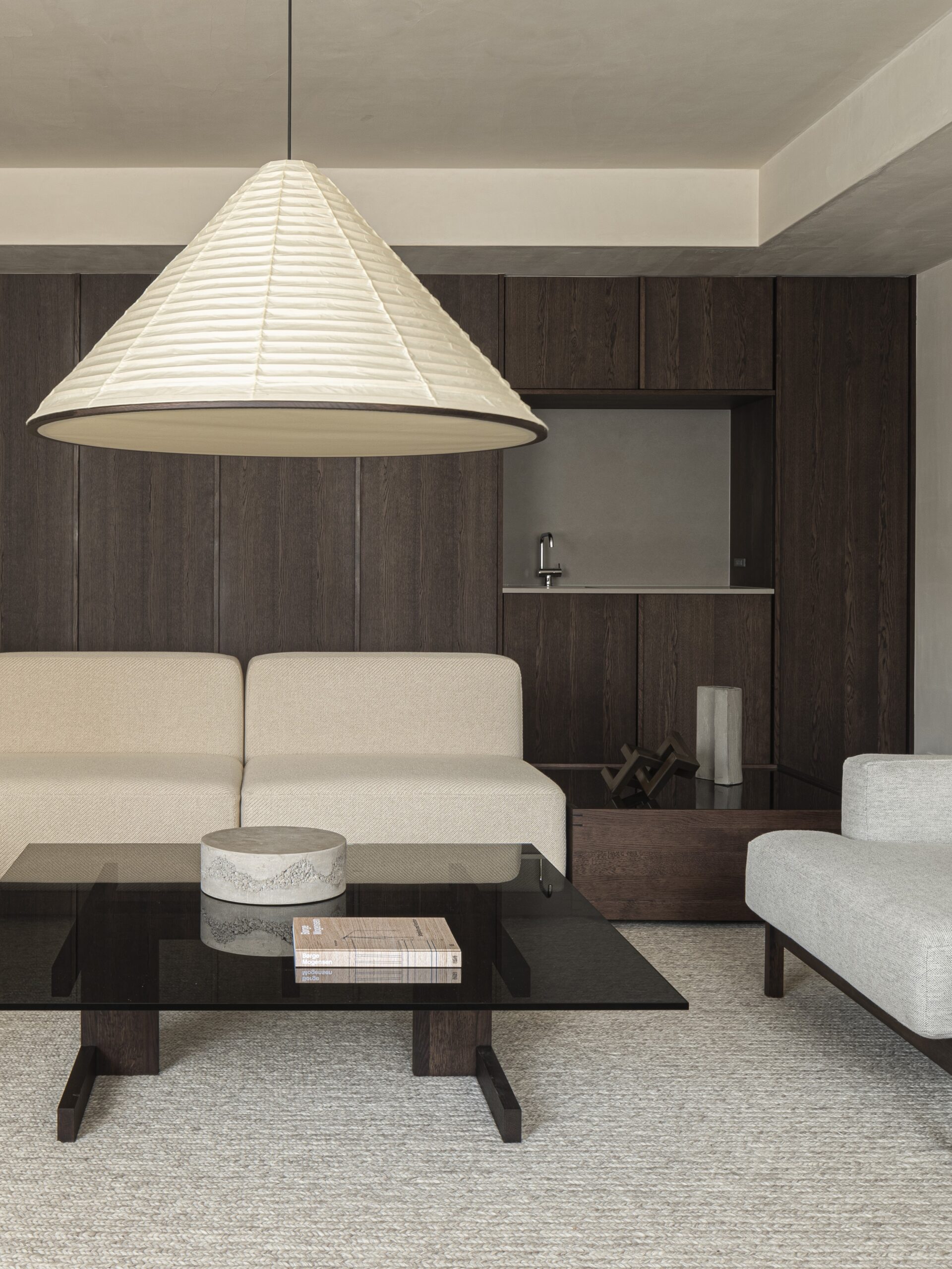 N-S02 Table | BELLUSTAR TOKYO