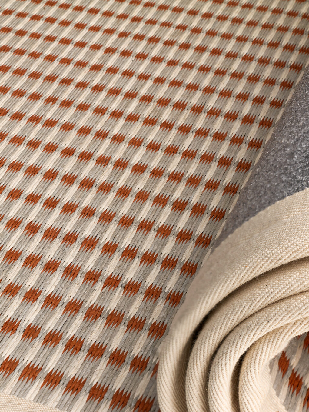 Shuttle Rug | Karin Carlander