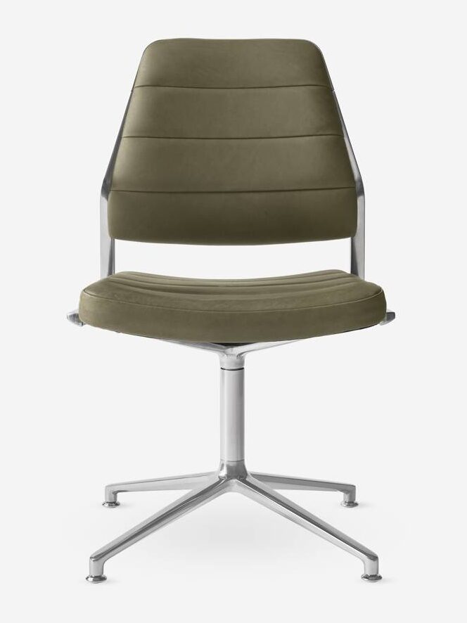 VIPP 454 Swivel Chair w/gliders